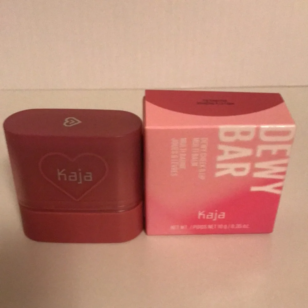Dewy Bar Cheek & Lip Multi Balm in shade fig smoothie NEW